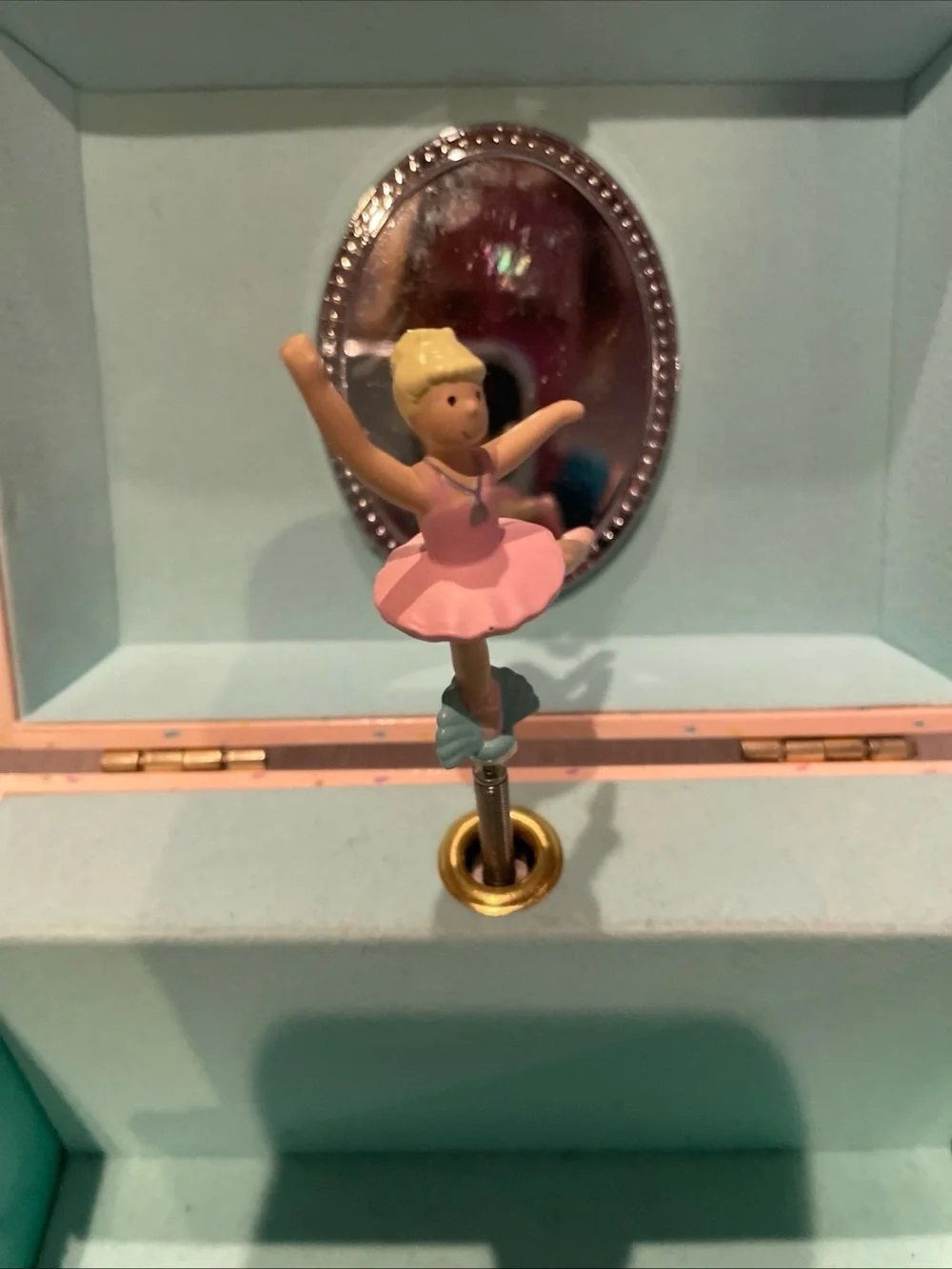 Elizabeth Koda-Callan 2000 music box. Magic Charm Collection. By Eden